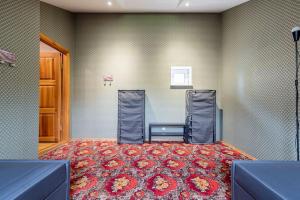 New House, Private Garden & Parking City Center