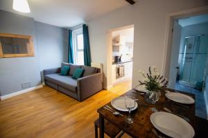 George Street Apartment