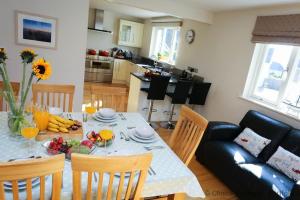 Croyde Ocean Breeze 5 Bedrooms