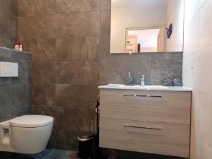 Chalet Authentique à Châtel, 6 Pers. - FR-1-198-215