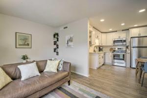 Walk to Old Town Scottsdale Apartment with Patio!