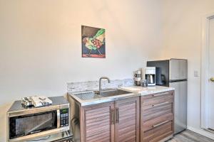 Stylish Klamath Falls Unit Less Than half Mi to OIT!