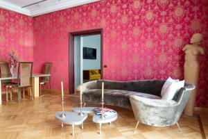Elegant Home by Milan Duomo city center - 2 BD - 5 guests