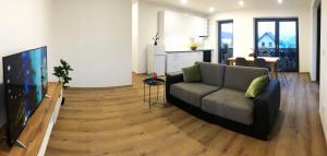 5KA Family Apartments Waterbeds, Café, Playground & Nature near Ljubljana, 4 min from A2