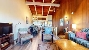 Mammoth Point #106 condo