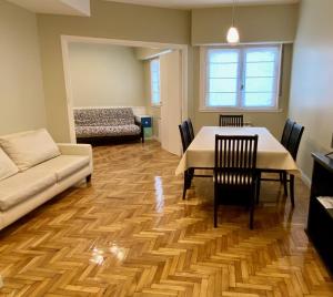 Depto 3 Ambientes Zona Playa Grande Frente al Mar