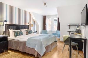 Deluxe Queen Room - Top Floor room in Best Western Plus Hotel Noble House