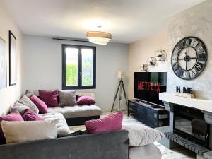 Maisons de vacances Carcalove - Pool, Billard & Jacuzzi - 10pax : photos des chambres