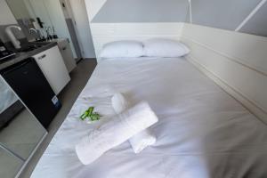 VO5 Studio aconchegante com vaga ao lado do metrô