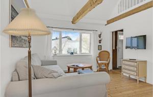 Nice Home In Gilleleje With Kitchen