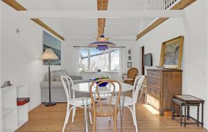 Nice Home In Gilleleje With Kitchen