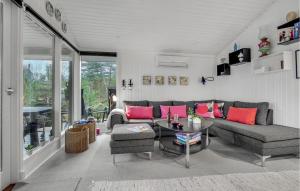 Cozy Home In Ålbæk With Wifi