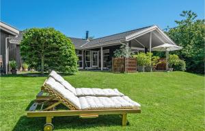 4 Bedroom Lovely Home In Gilleleje