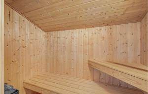 Gorgeous Home In Humble With Kitchen