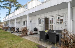 Lake Front Apartment In Nykøbing Sj