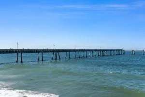 @ Marbella Lane – Home with Majestic Ocean Views - 蒙塔拉