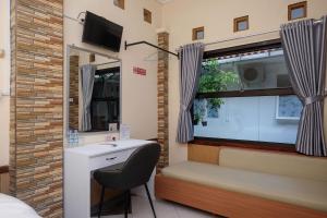 RedDoorz Syariah near Kampus UNSOED Purwokerto