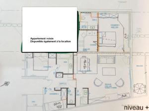 Appartement skis aux pieds avec balcon, cheminée et parking - Méribel - FR-1-613-3