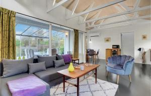 Awesome Home In Mern With Wifi