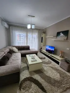 1-bedroom rental unit in Tirane - (( Hoxhaj ))
