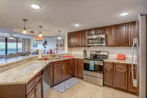 12B Crescent Beach Club