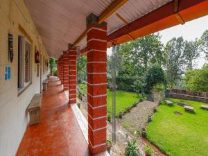 DEVASHOLA HOMESTAY