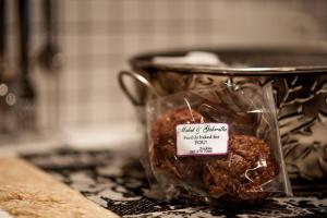 Mabet & Gabriella Guest Rooms