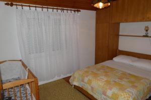 Apartment in Lopar with sea view balcony air conditioning WiFi 4944 1