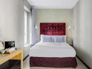 Large Room room in The Telegraph Suites