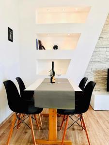 Apartment in Supetarska Draga with sea view, balcony, air conditioning, WiFi 4325-3