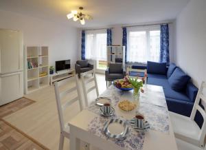 Trevilles Apartamenty - Granatowy