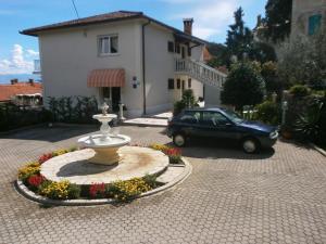 Apartment in Lovran with terrace, air conditioning, WiFi, washing machine 3735-2