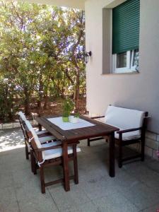Apartment in Poljana with sea view, terrace, air conditioning, WiFi 3617-1