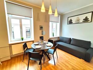 Gleznotaju Old Town Two Bedroom Apartment