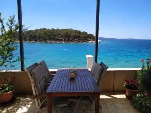 Apartment in Tribunj with sea view, terrace, air conditioning, WiFi 3348-2 - Kaprije