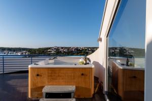 Vila Tina in Pula, Istrien