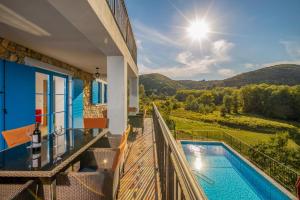 Holiday house in Supetarska Draga with sea view, terrace, air conditioning, WiFi 890-1 