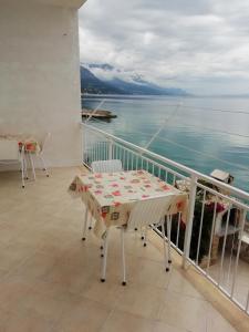 Apartment in Pisak with sea view, balcony, air conditioning, WiFi 195-1