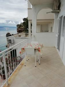 Apartment in Pisak with sea view, balcony, air conditioning, WiFi 195-1