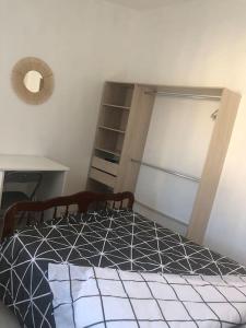 Maisons de vacances Les Micocouliers - Spacieuse maison,4chambres ,avec Jardin- Parking -Wifi : photos des chambres