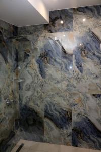 Steleni Seaside Suites