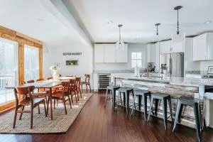 Afton Farmhouse - Afton