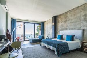 Deluxe Double Room with Bath room in Hotel Miba