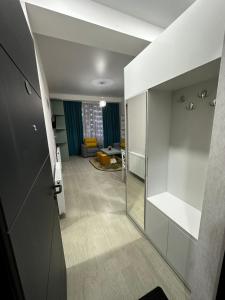 Bakuriani Didveli residence H block door 5