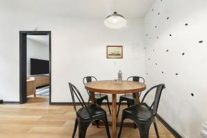 HostWise Stays - On Butler St, Lower Lawrenceville, Perfect Location!