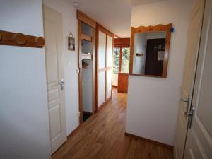 Bel appartement 3* plein sud à Chamrousse, avec terrasse et animaux acceptés - FR-1-549-92