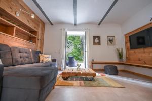 FarmHouse Eckartsberg im Zittauer Gebirge - Gemütliche und moderne Ferienwohnungen mit Terrasse