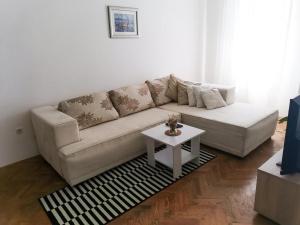 Apartments Marasovic - Maja