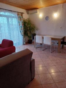 Guesthouse Murter 125