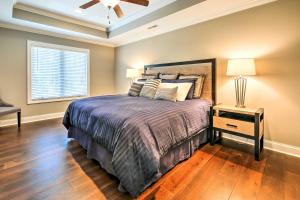 Downtown Townhome Walk to Dine and Shop on Broad St